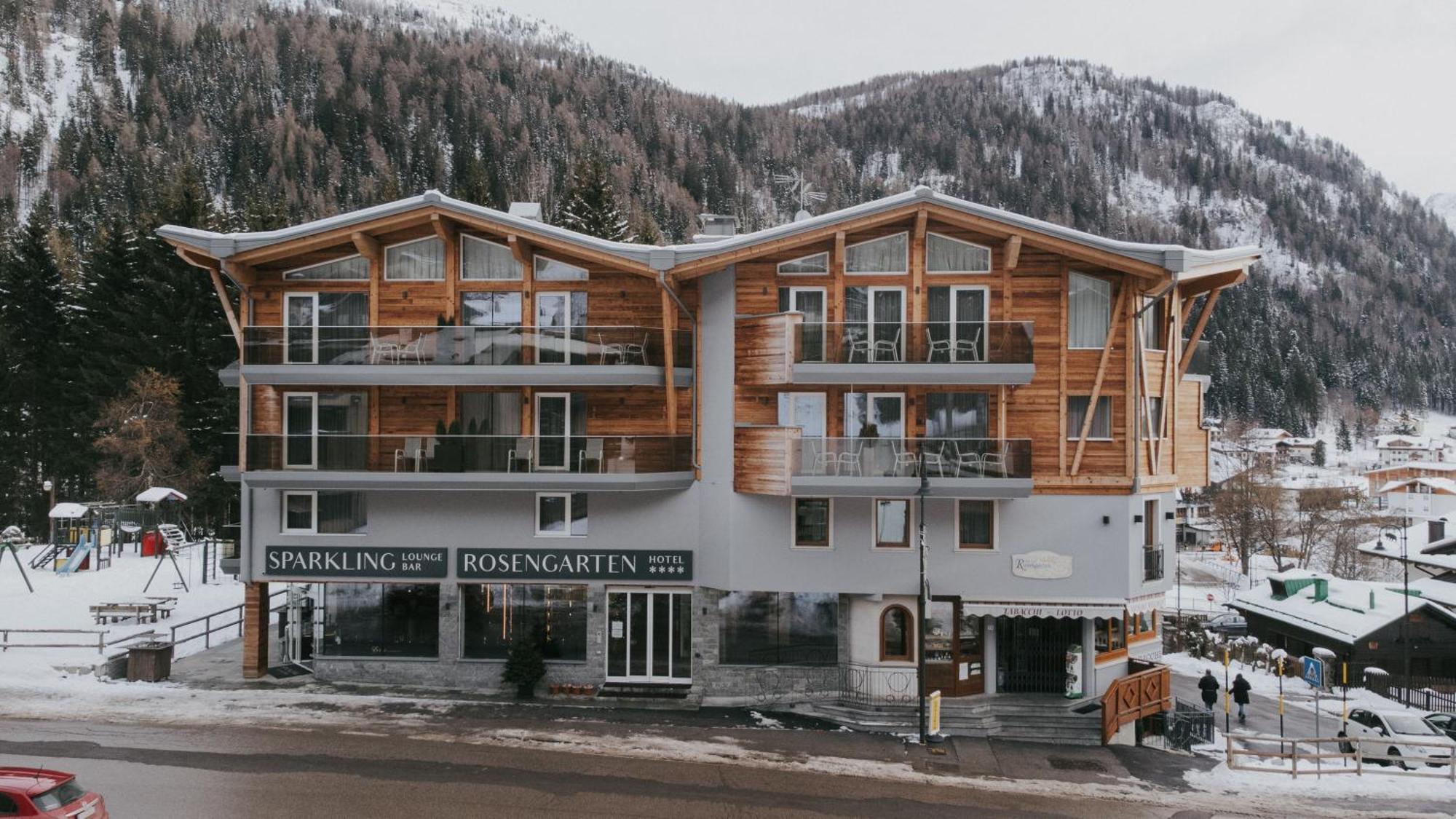 Hotel Rosengarten Madonna Esterno foto